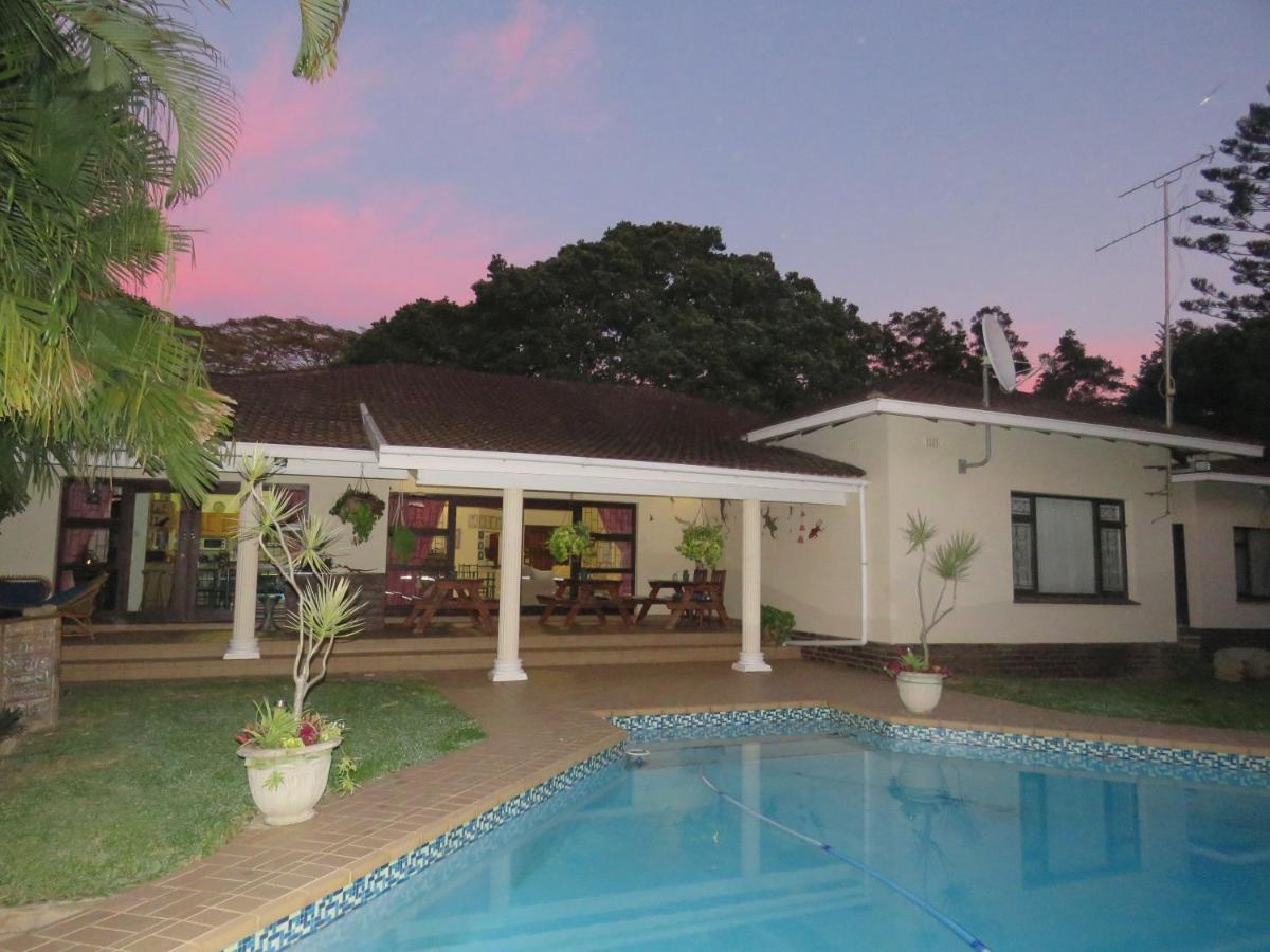 Mdoni House Guest Lodge Port Shepstone Dış mekan fotoğraf